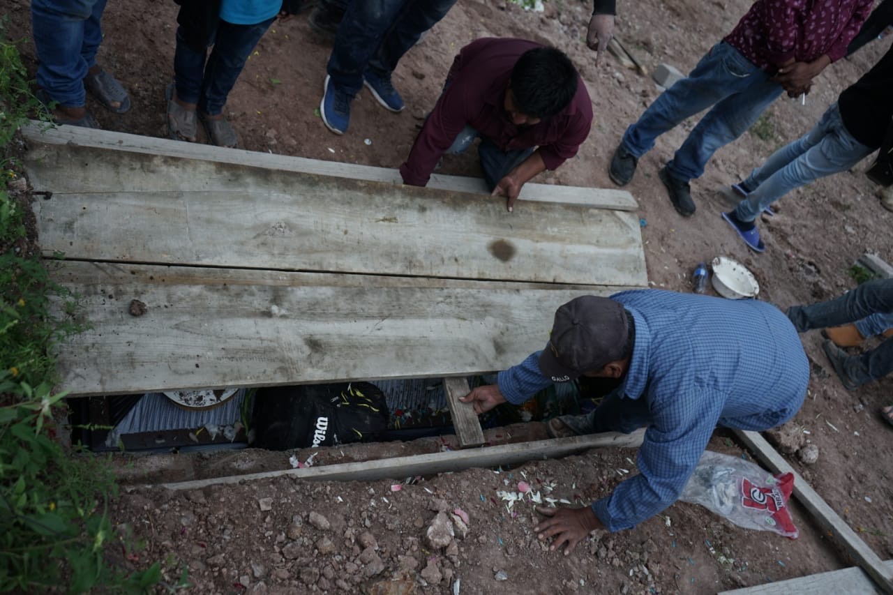Exigen justicia tras asesinato de indígena integrante de colectivo de búsqueda de desaparecidos en la Montaña
