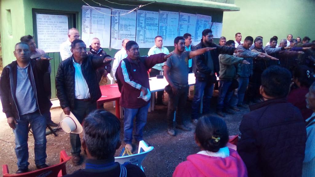 Toman protesta a nuevas autoridades de la Policía Comunitaria&nbsp;CRAC-PC