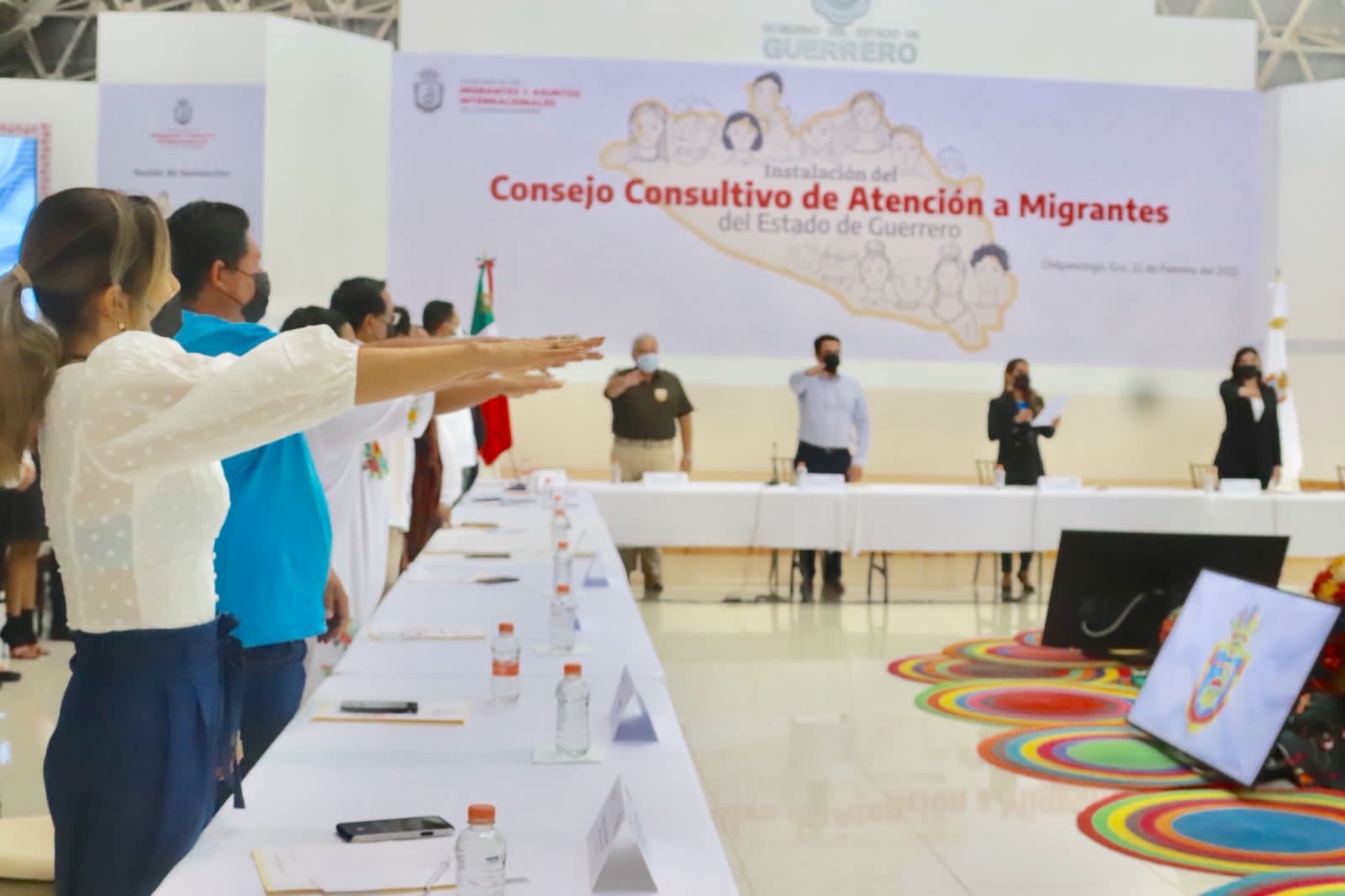 Convoca Evelyn Salgado a trabajar para evitar la migración de guerrerenses por necesidad