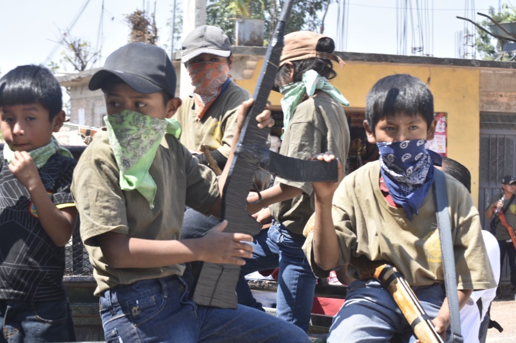Integran a más niños indígenas a la Policía&nbsp;Comunitaria