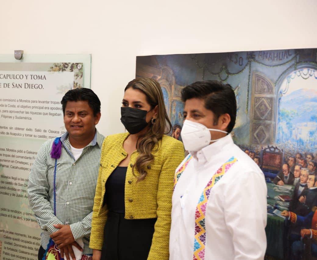 Da seguimiento Evelyn Salgado a programa de pavimentación de caminos en 21 municipios indígenas de la Montaña