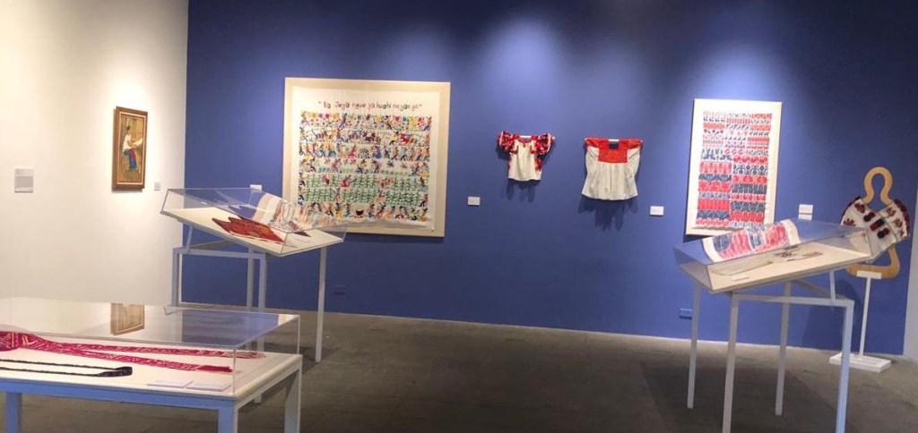 LA SECRETARÍA DE CULTURA PRESENTA LA EXPOSICIÓN LA PIEL DE LA ESCRITURA; LA TRAMA EN LOS TEXTILES&nbsp;INDÍGENAS