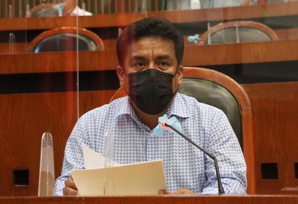 Astudillo, con pensamiento de conquistador reprocha&nbsp;diputado