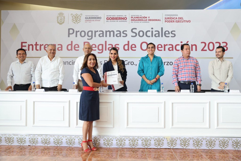 Entrega la gobernadora 61 Reglas de Operación para ejecución transparente de Programas Sociales&nbsp;2023