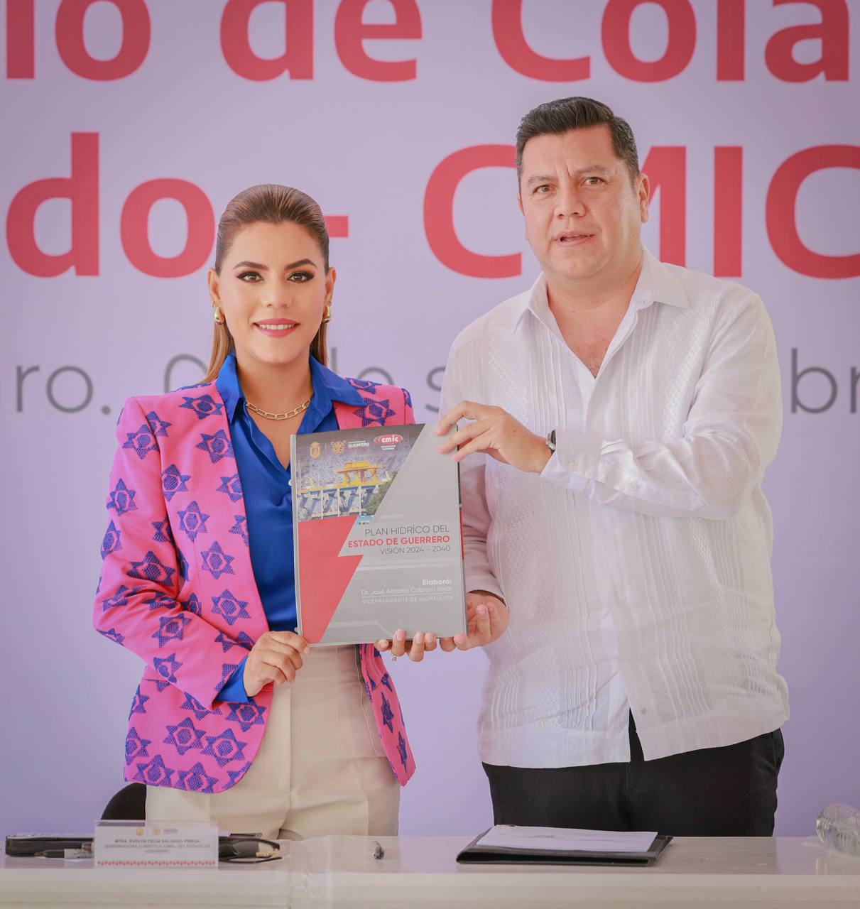 La gobernadora Evelyn Salgado firmó convenio con la CMIC para fomentar la profesionalización de trabajadores de la construcción en Guerrero
