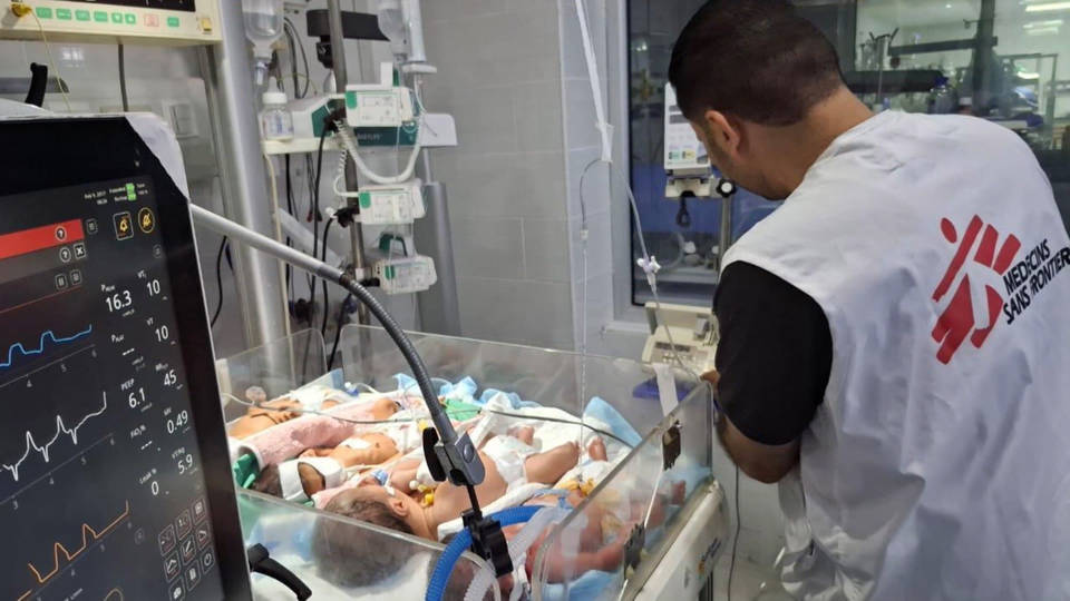 Israel anuncia que prohibirá las operaciones en Gaza de más de una veintena de organizaciones humanitarias&nbsp;internacionales